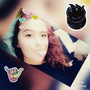 Meet your Posher, Alyssa